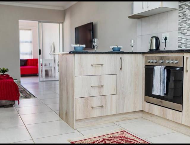 2 BEDROOM TOWNHOUSE FOR SALE IN MONTANA